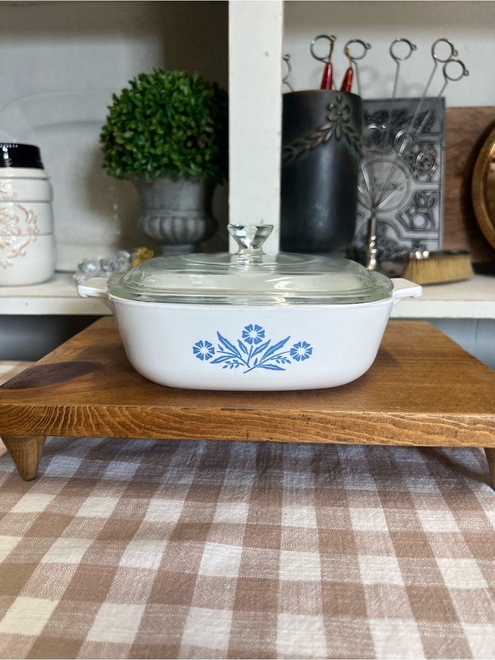 Vintage Corning ware cornflower blue 1 quart lidded casserole dish cookware
